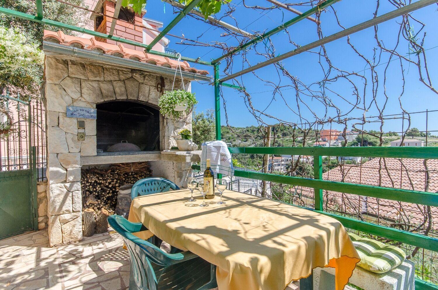 Apartments Bosiljka - By The Sea Sevid ภายนอก รูปภาพ