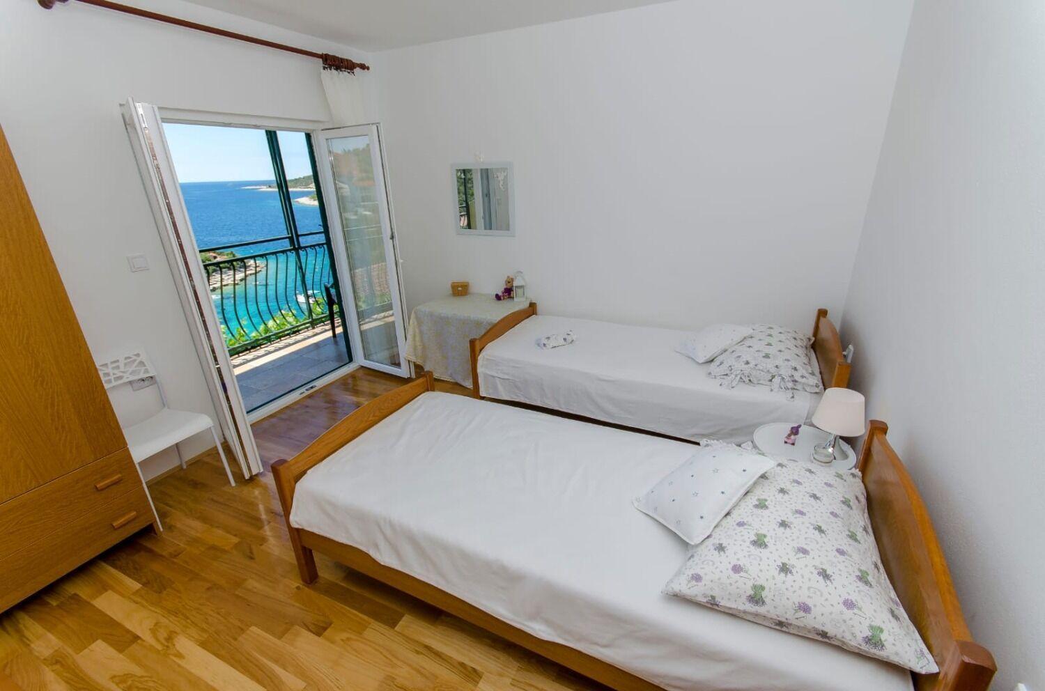Apartments Bosiljka - By The Sea Sevid ภายนอก รูปภาพ