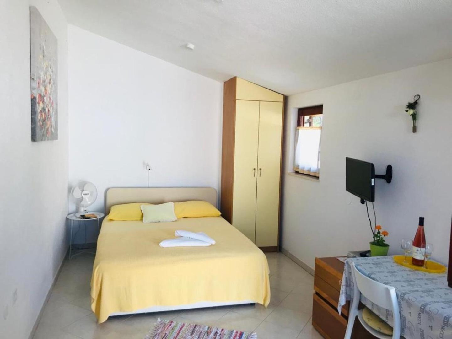 Apartments Bosiljka - By The Sea Sevid ภายนอก รูปภาพ